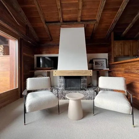 Apartment In Out Superb Attic In Les Esserts *