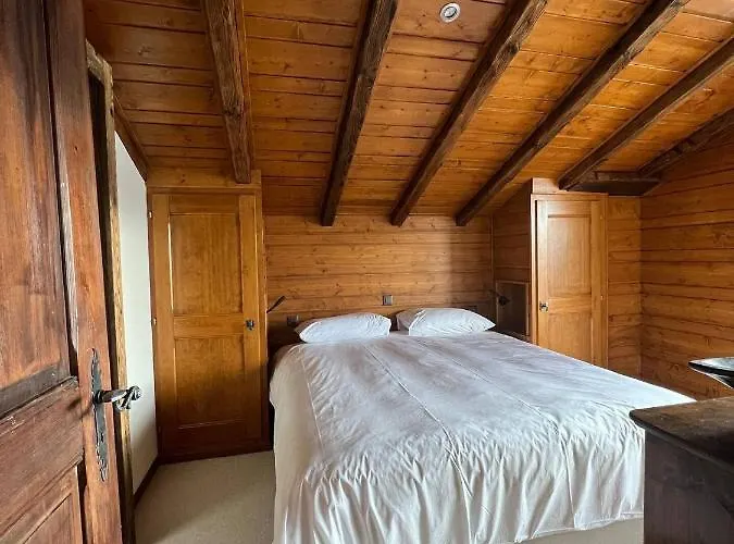 Superb Attic In Les Esserts Verbier
